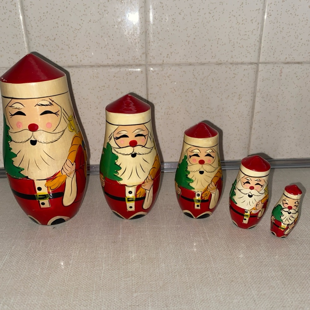 Vintage‎ Wooden 5 Pc Santa Claus Nesting Dolls Painted Christmas